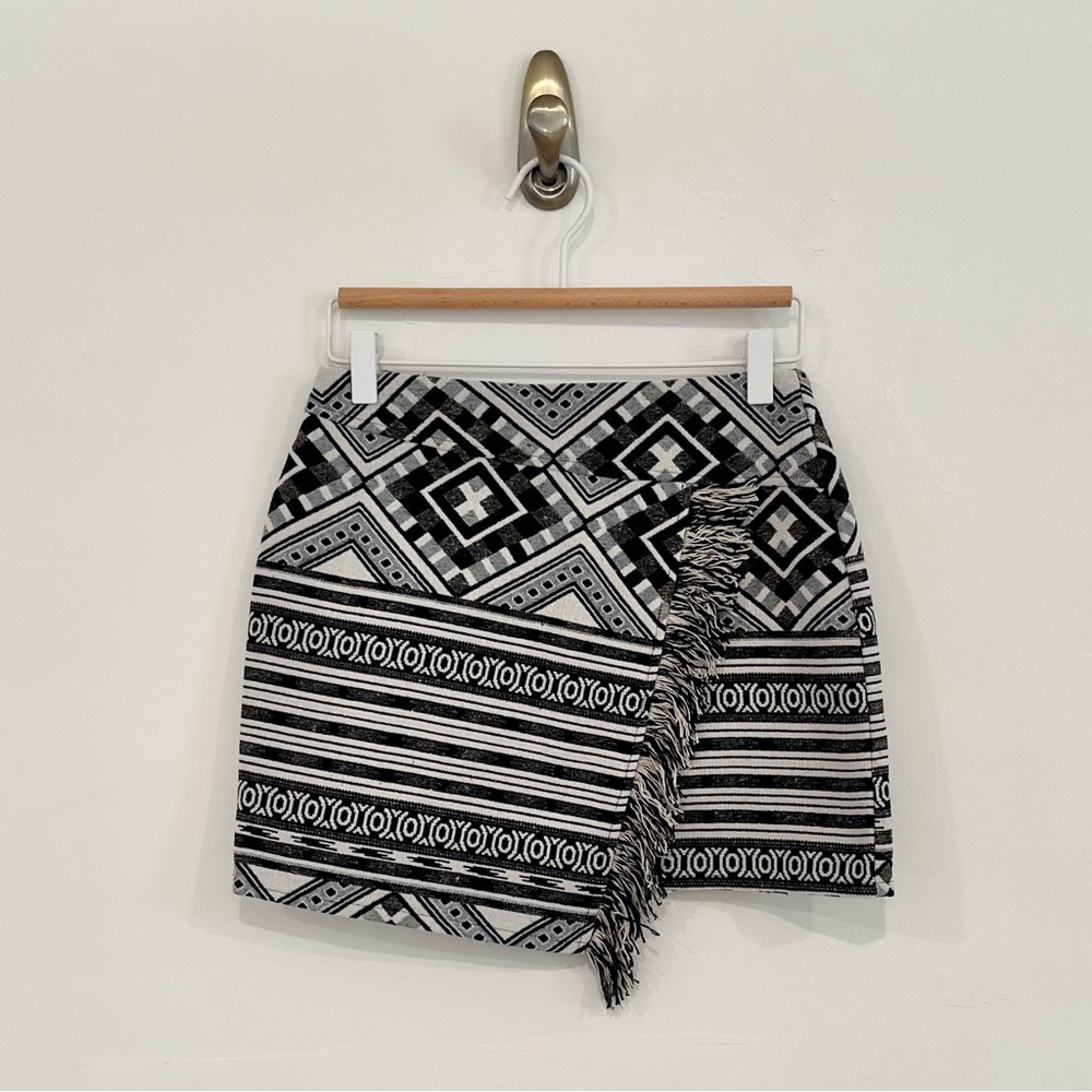 Topshop | Black & White Fringe Skirt - NEW!